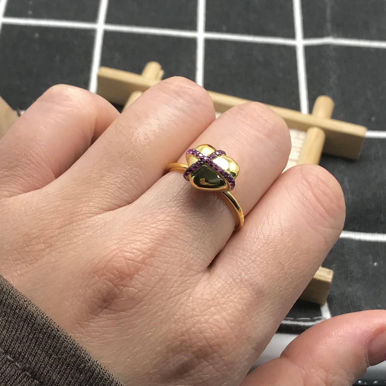 Medium gold-plated silver heart Ring with gemstones