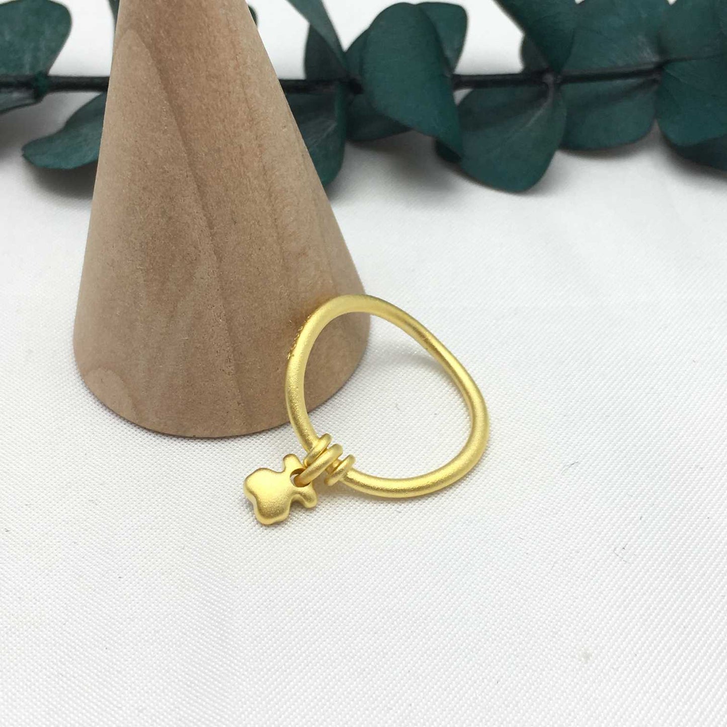 Silver vermeil Luah luna Ring with sapphires