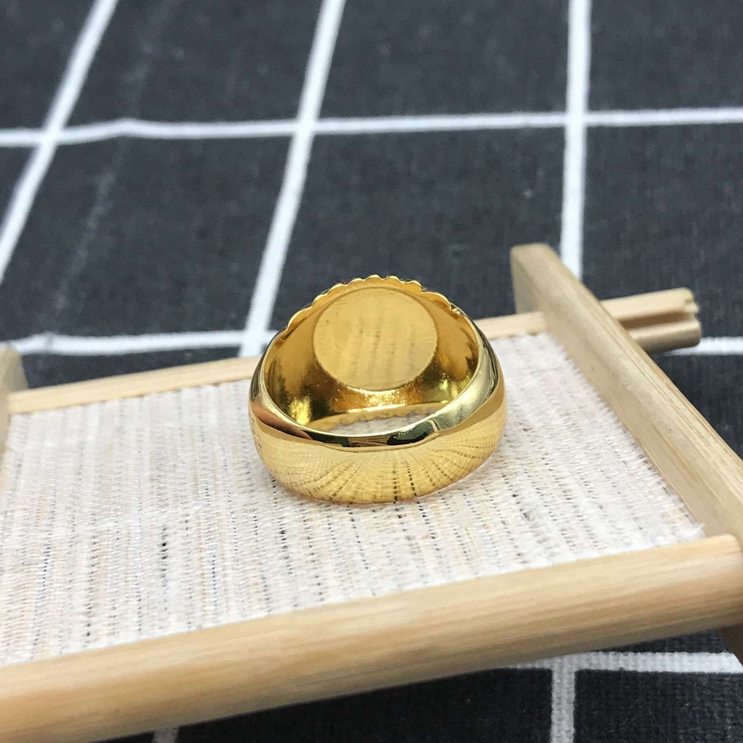 Silver vermeil Signet ring and bear with iolite Iris Motif