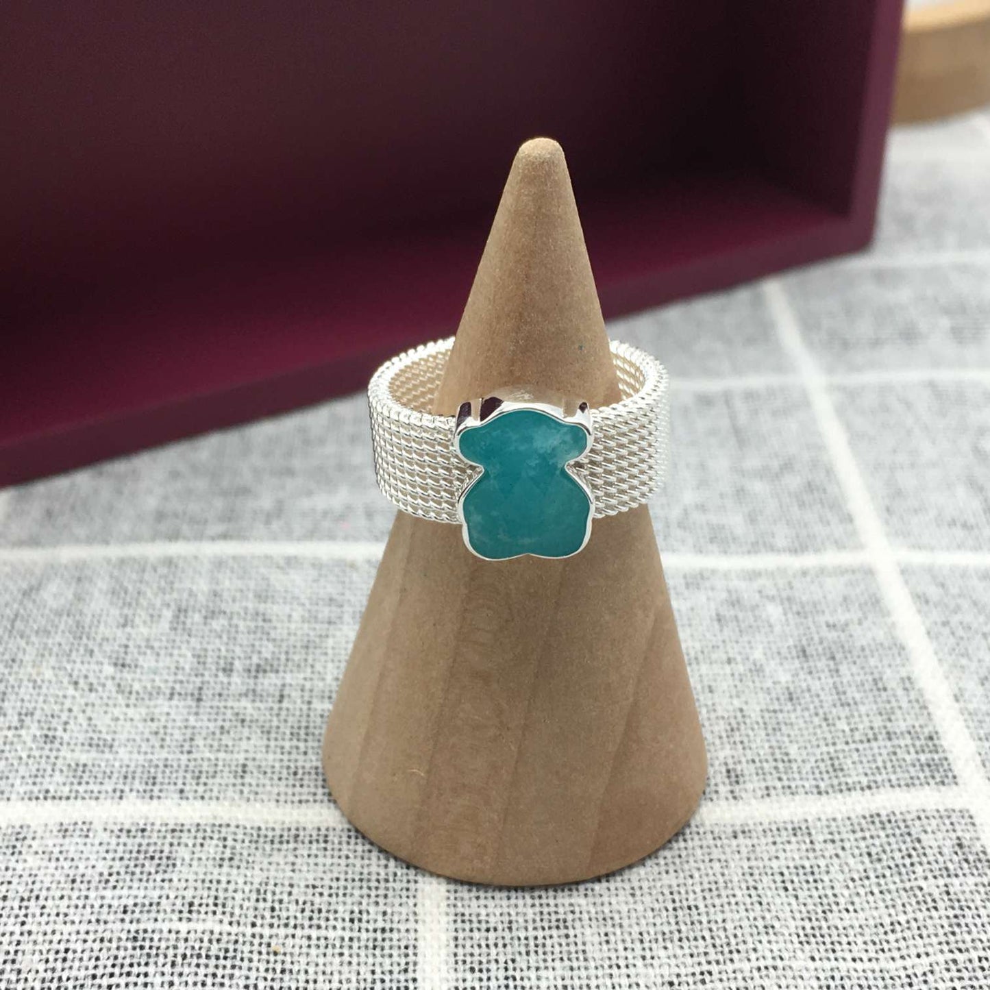 Silver Mesh Color Ring with faceted Amazonite Bear motif