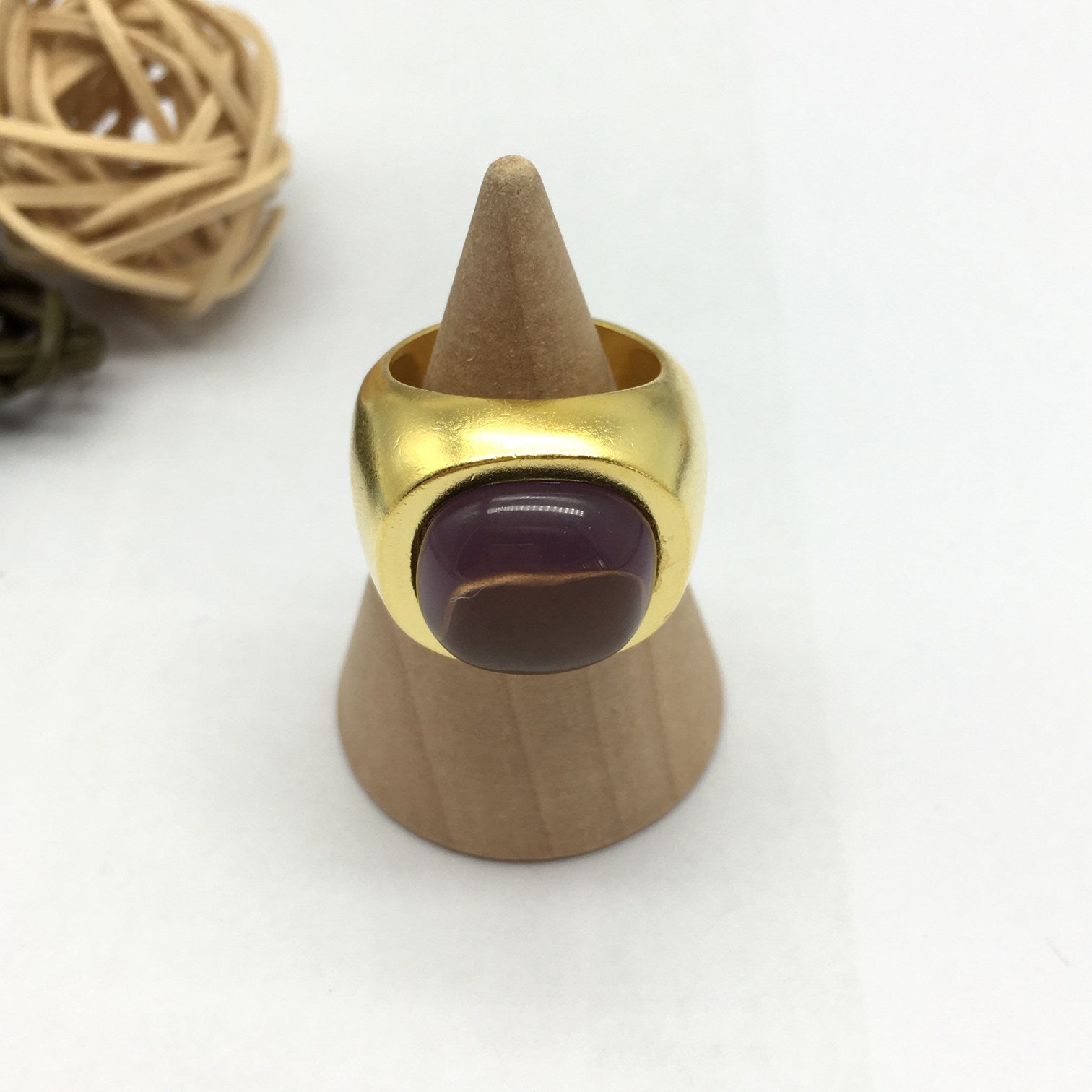 Silver vermeil Nattfall Ring with amethyst