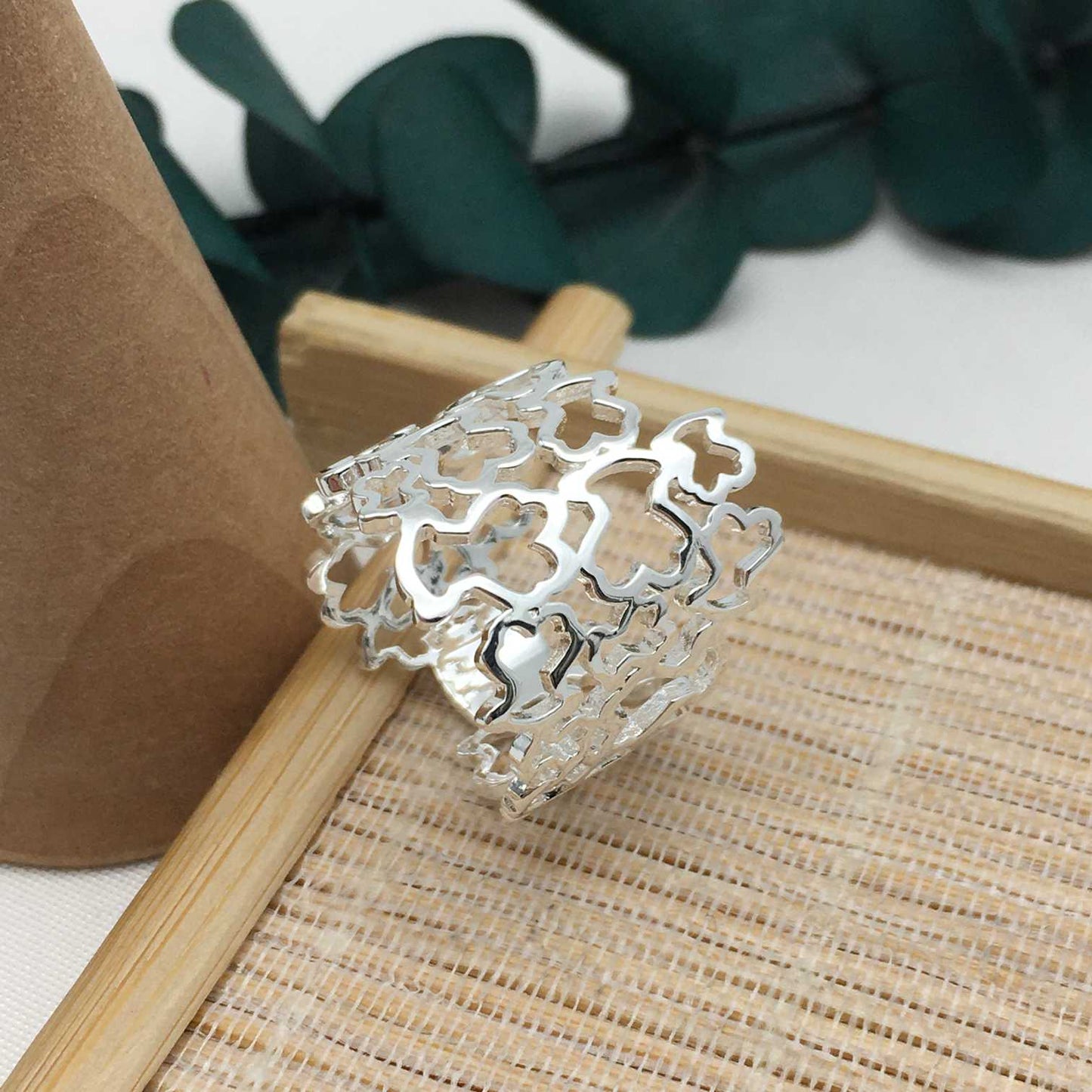 Silver New Carrusel Ring Bear motifs