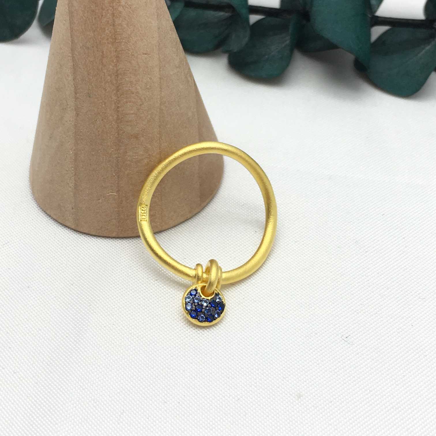 Silver vermeil Luah luna Ring with sapphires