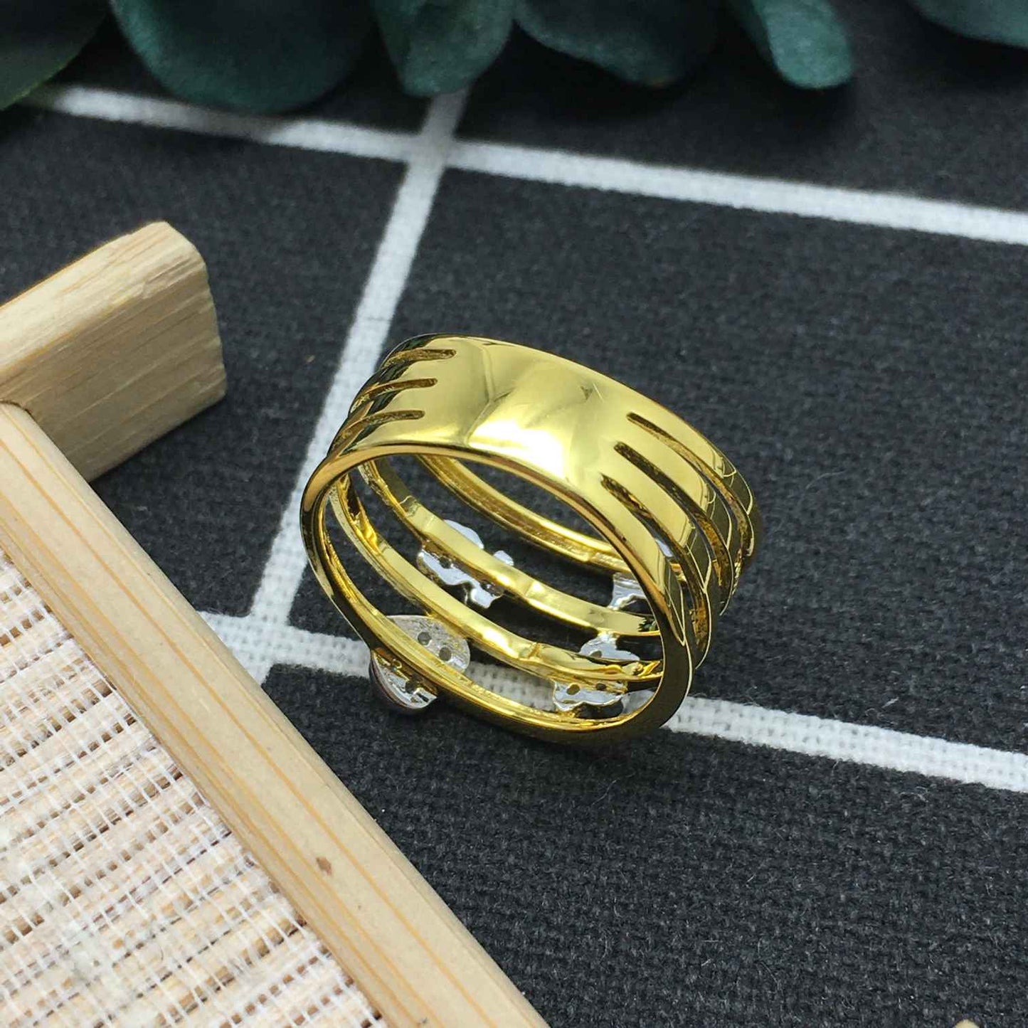 Silver gold-colored Join Ring with Gemstones size