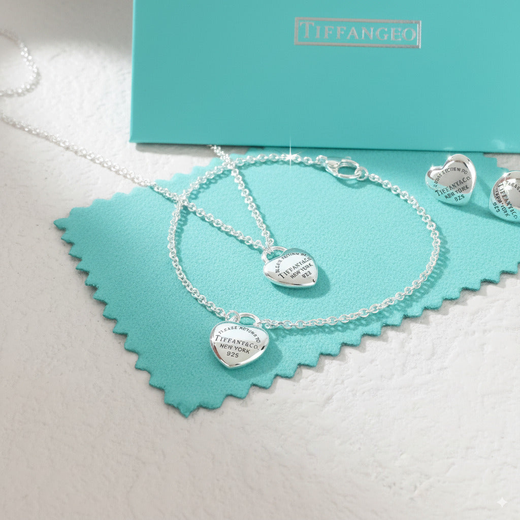 Set of Tiffany & Co. Return to Tiffany Small Heart Stud Earrings Silver Necklace earring bracalet