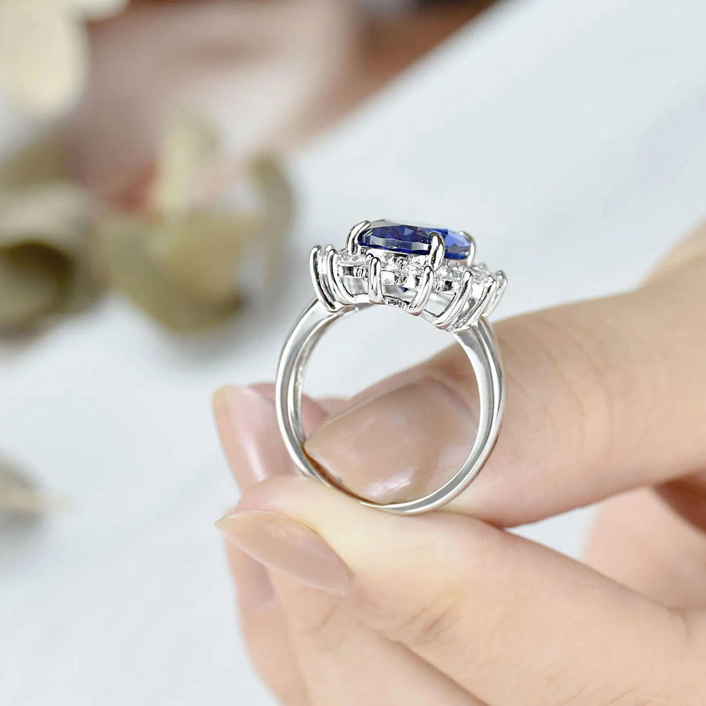 Vintage Solid 925 Sterling Silver Oval Blue Tanzanite Engagement Rings for Women Cocktail Party Wedding Luxury Jewelry
