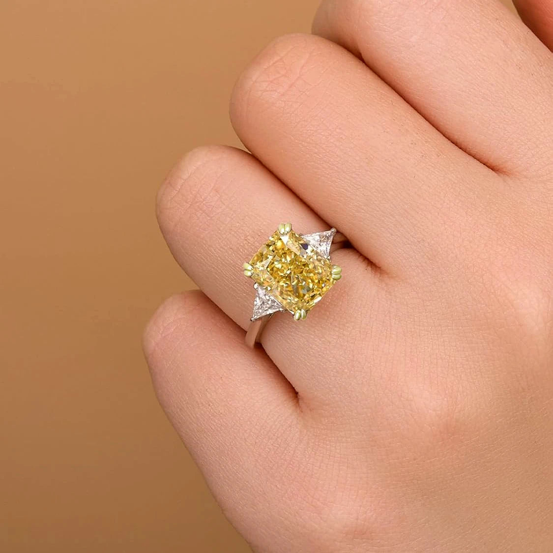 Luxury 10x14MM Rectangular Yellow High Carbon Diamond Ring Women 10ct Ice Cut Ring Wedding Jewelry 100% S925 Silver Gold-Plated