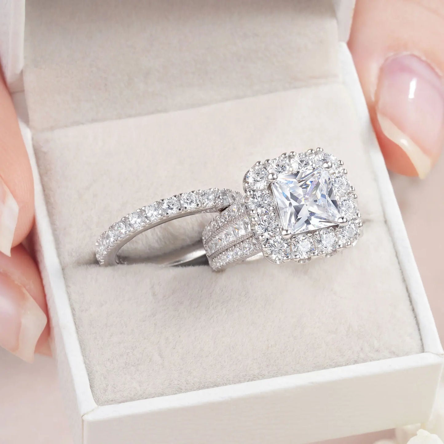 Newshe 2Pcs 925 Silver Wedding Rings Set for Women Halo Princess Cut White Cubic Zircon Vintage Luxury Jewelry Engagement Ring