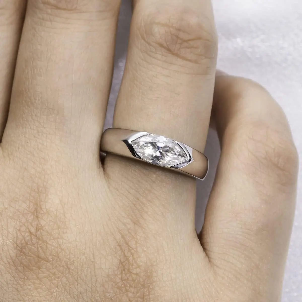 Olive Moissanite Wedding Ring Women with Certificate 1ct 5x8MM Laboratory Diamond Rings Jewelry 18K Gold Plated S925 Silver