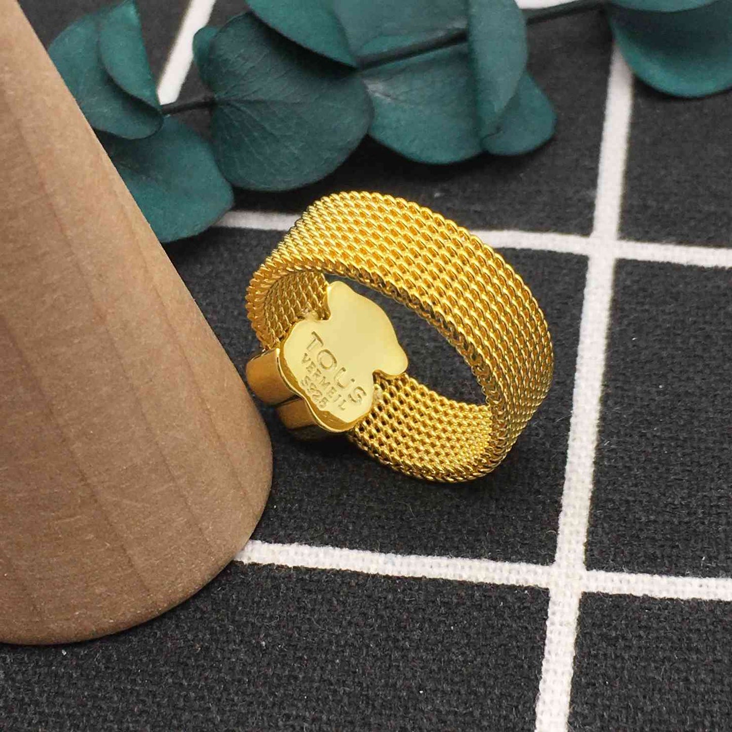 PURPLE IP Steel Mesh Color Ring with Howlite Bear motif