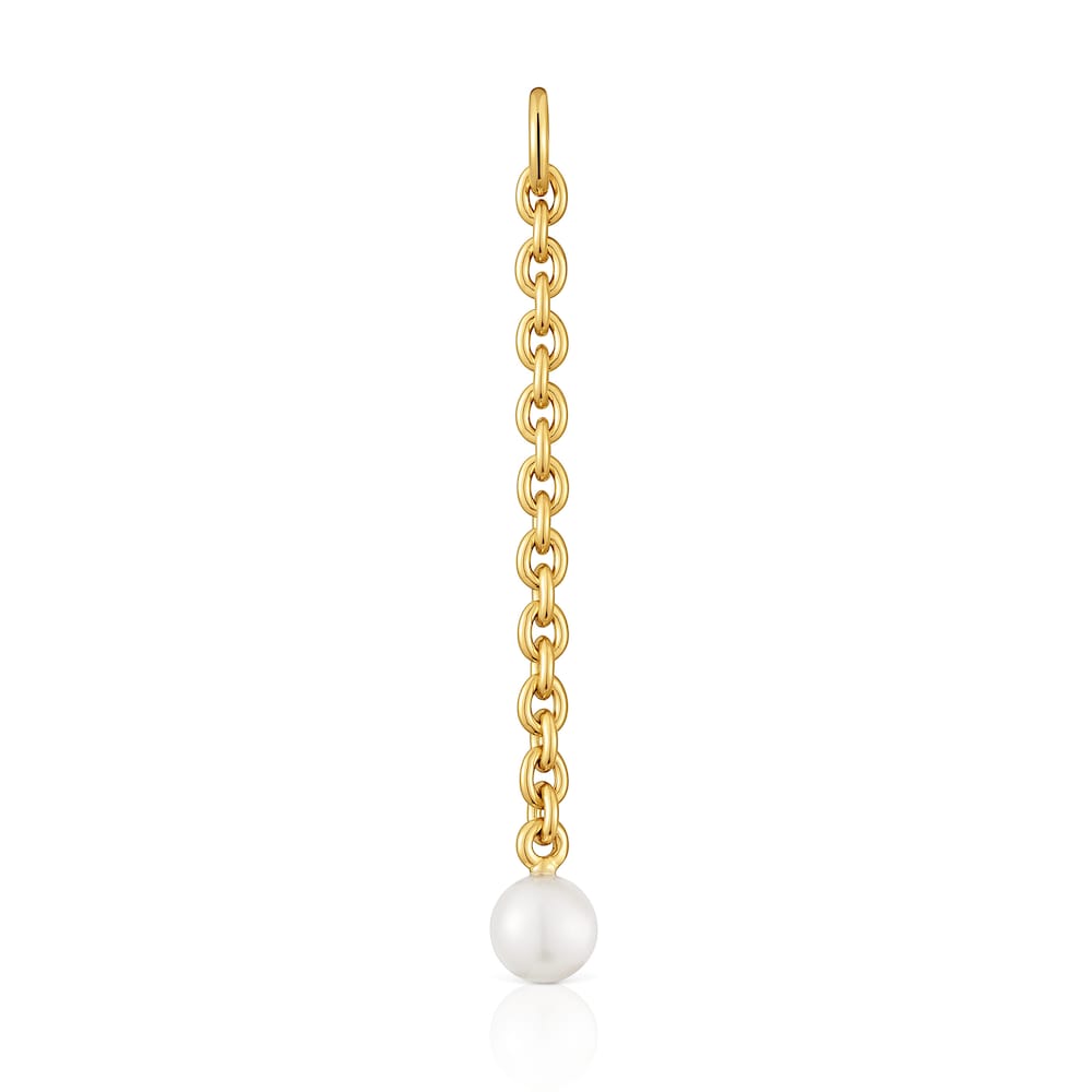 Hold Oval Pendant with 18kt gold plating over silver and cultivated pearl |