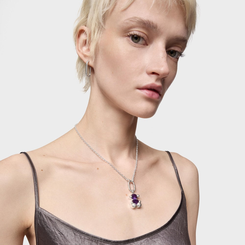 Medium silver bear motif Pendant with lab-grown lilac-colored sapphire Color Bear LGG
