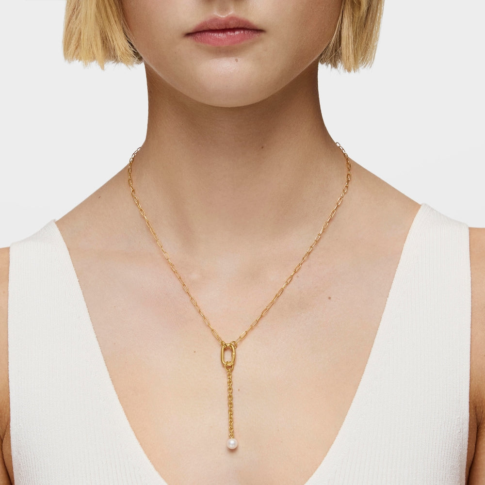 Hold Oval Pendant with 18kt gold plating over silver and cultivated pearl |