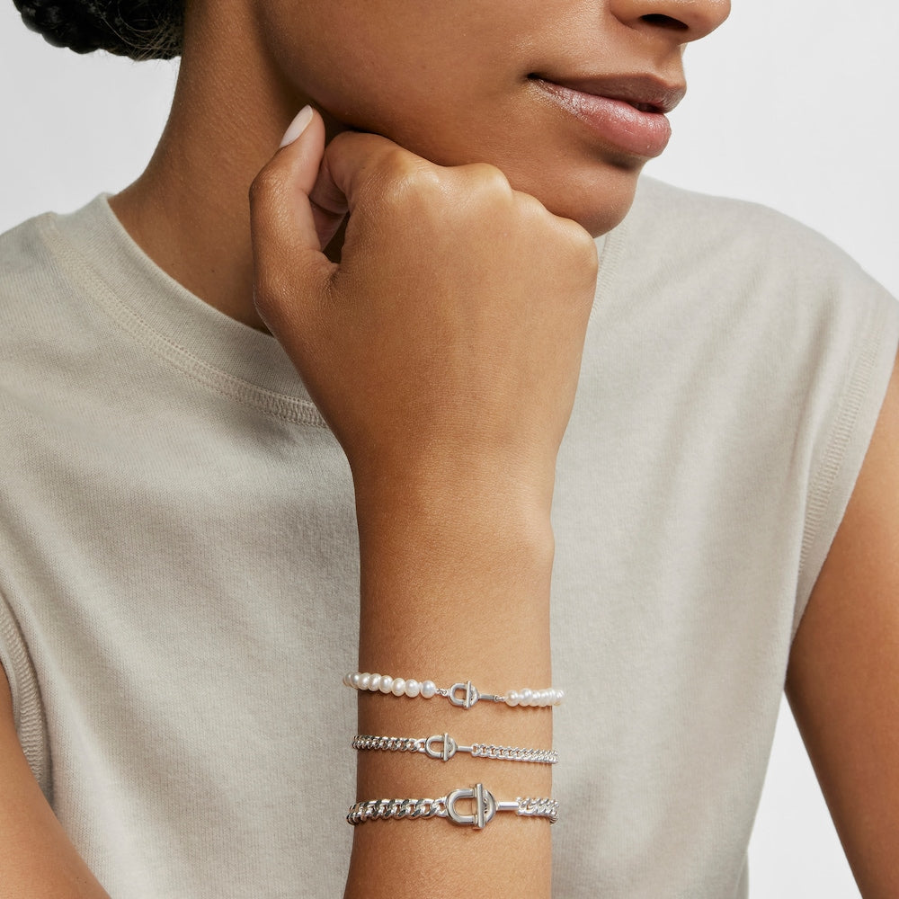 Silver Bracelet with cultured pearls MANIFESTO
