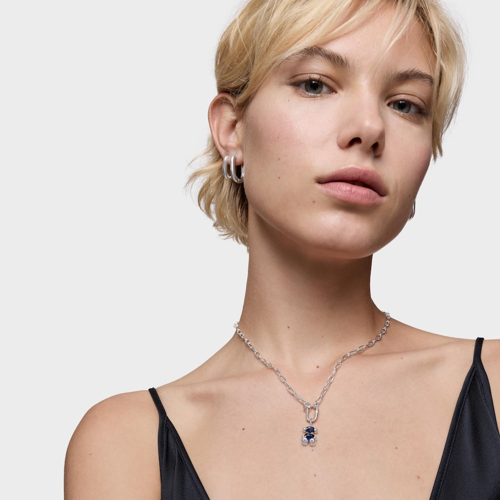 Small silver bear motif Pendant with lab-grown blue sapphire Color Bear LGG |