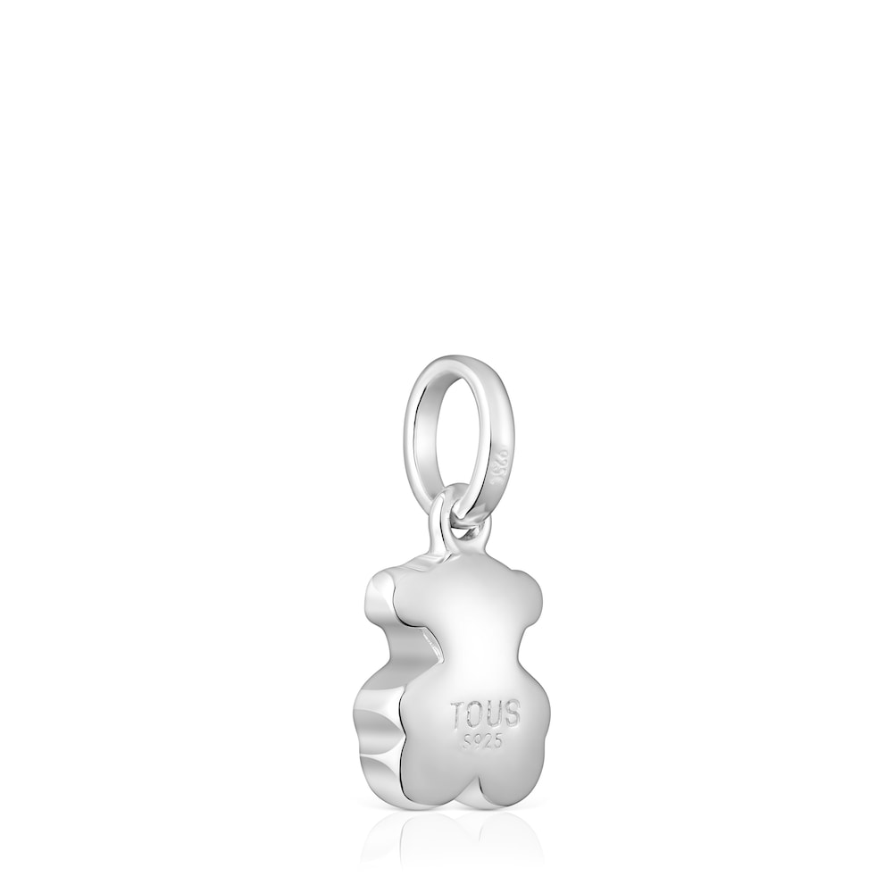 Bold Motif pendant in sterling silver with bear motif. Charm size 10.5mm. This item does not include the chain.