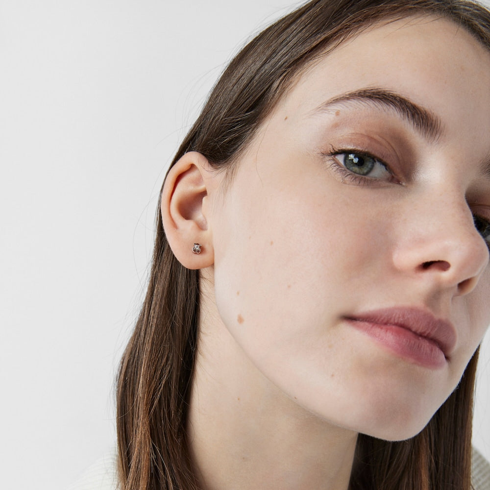 White gold Silueta earrings |