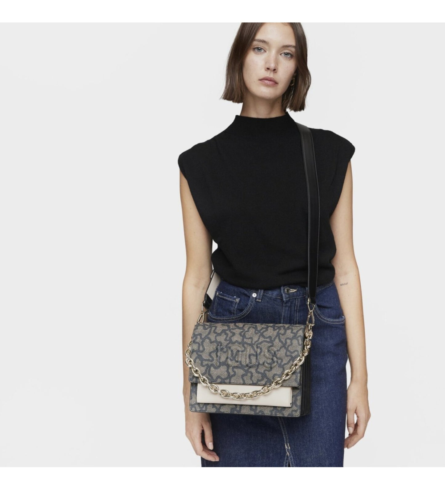 M. Audree Chain K Icon grey shoulder bag