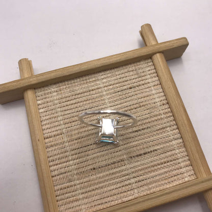 Silver Ring with topaz Blue Pills