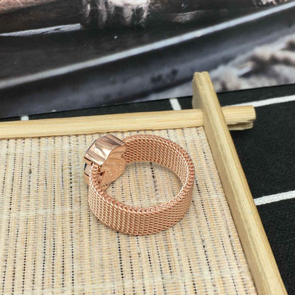 Gold-colored IP Steel Mesh Color Ring with Amethyst Bear motif