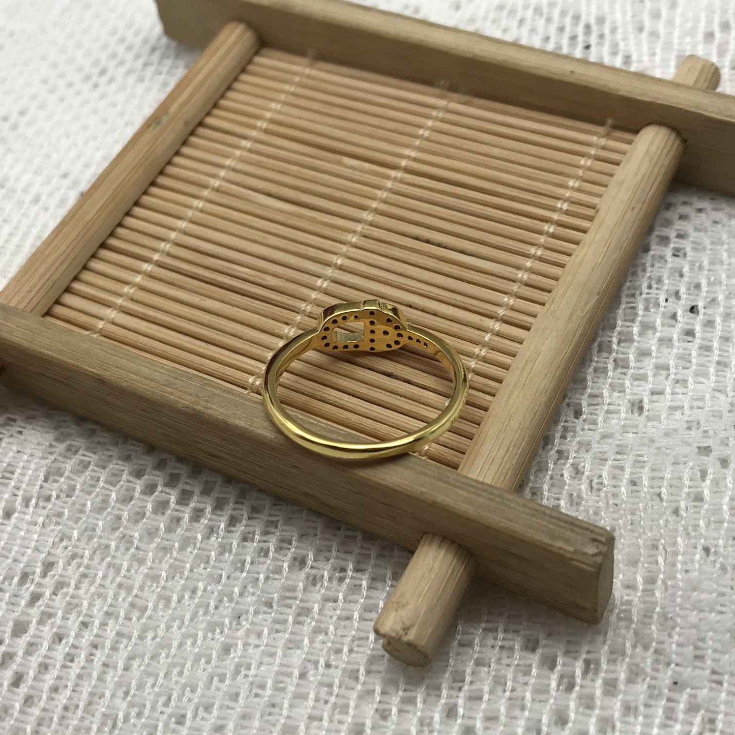 Small  Ring with spinels MANIFESTO