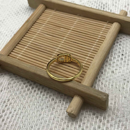Small  Ring with spinels MANIFESTO