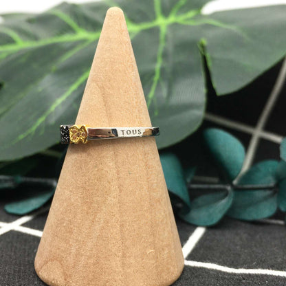 White Fancy Ring with Sapphire and Tsavorites