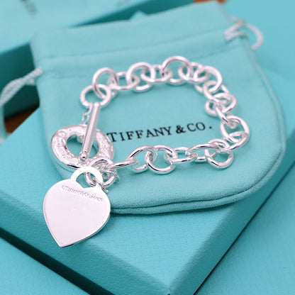 Tiffany and Co. Return to Tiffany Heart Toggle Bracelet