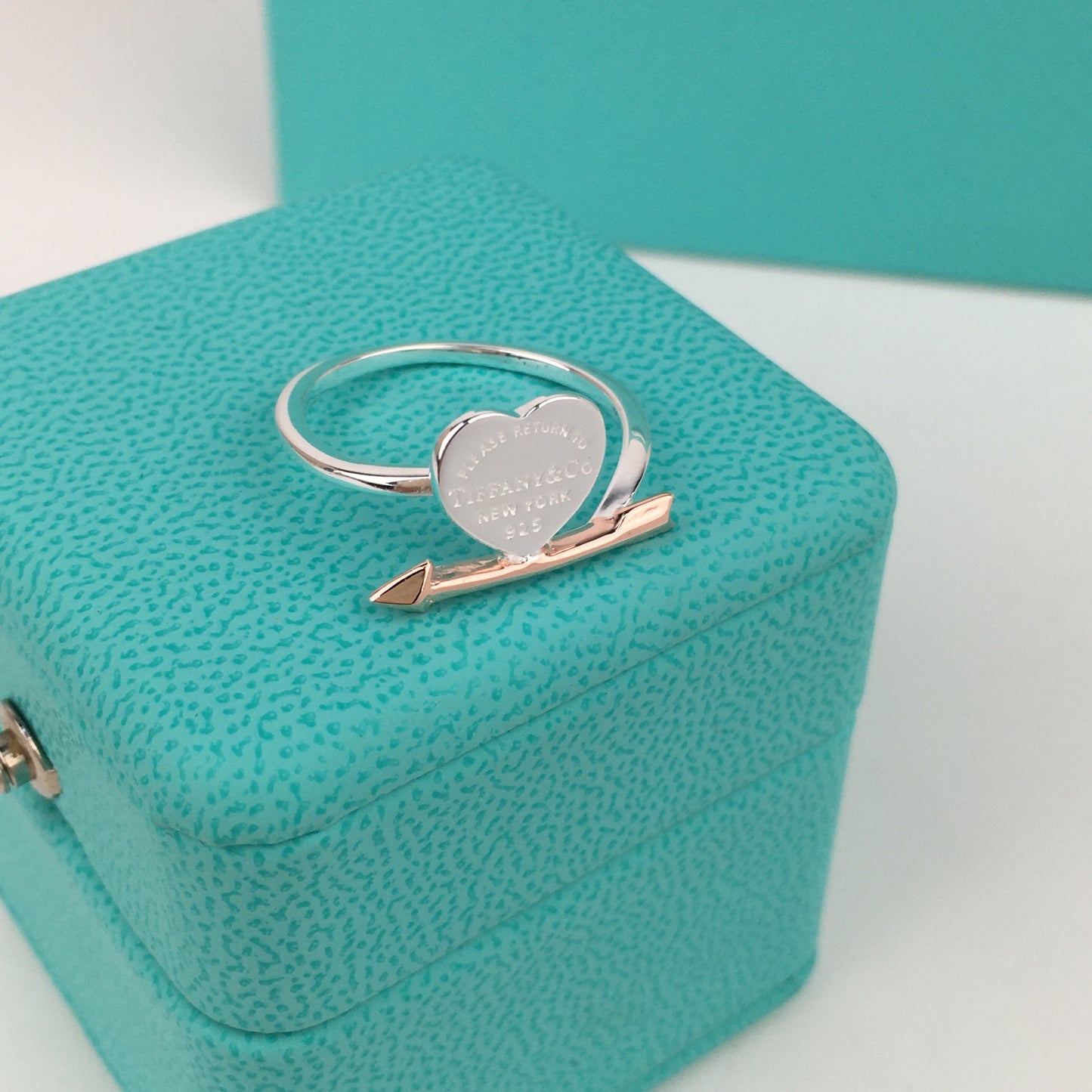 Set of Tiffany & Co Return to Tiffany Small silver Heart  Stud Earrings Silver Necklace  Bracelets