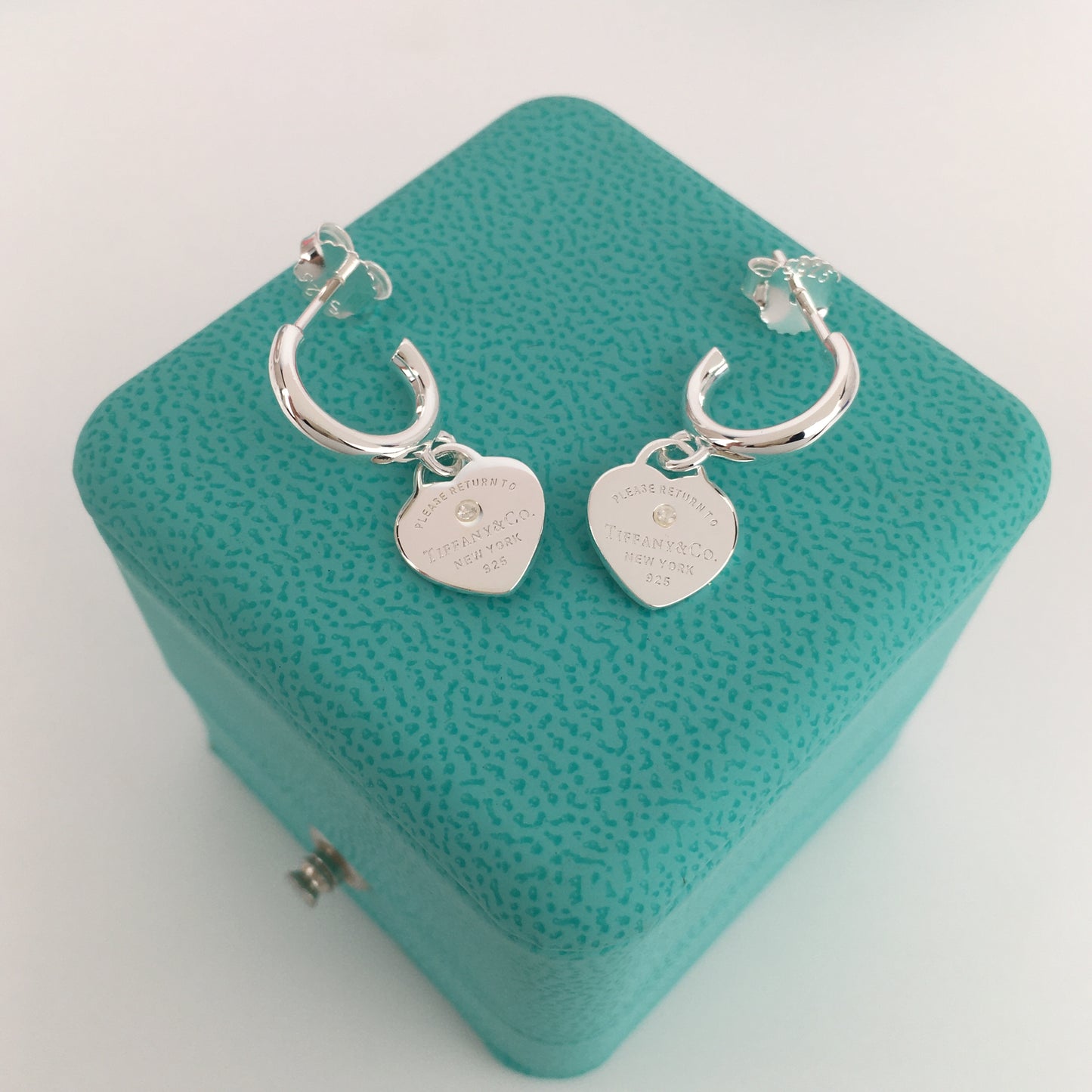 Set of Tiffany & Co Return to Tiffany Small silver Heart  Stud Earrings Silver Necklace earrings Bracelets