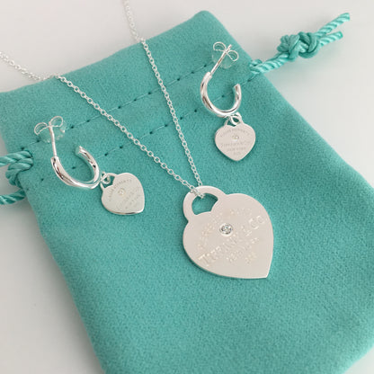 Set of Tiffany & Co Return to Tiffany Small silver Heart  Stud Earrings Silver Necklace earrings Bracelets