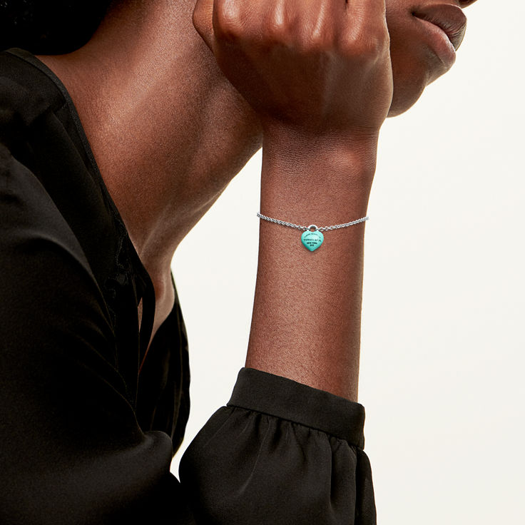 Return to Tiffany® Full Heart Bracelet in Sterling Silver with Tiffany Blue®