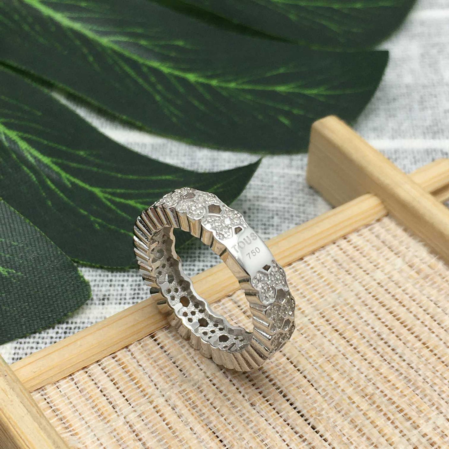 White   Puppies Ring