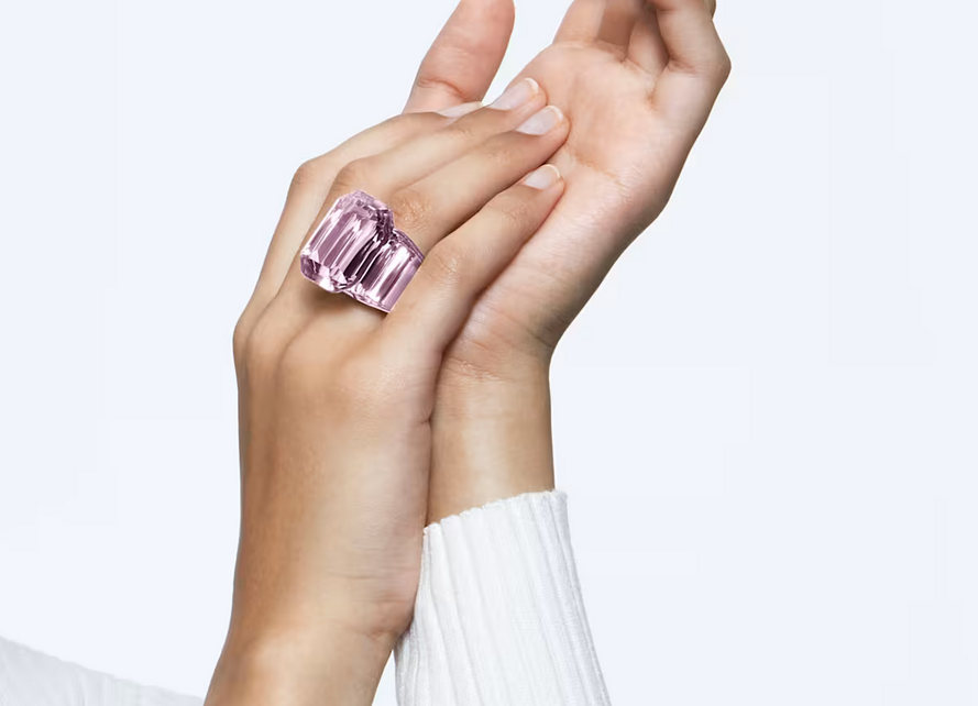 Lucent cocktail ring Octagon cut