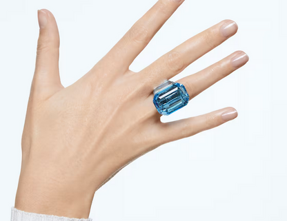 Lucent cocktail ring Octagon cut