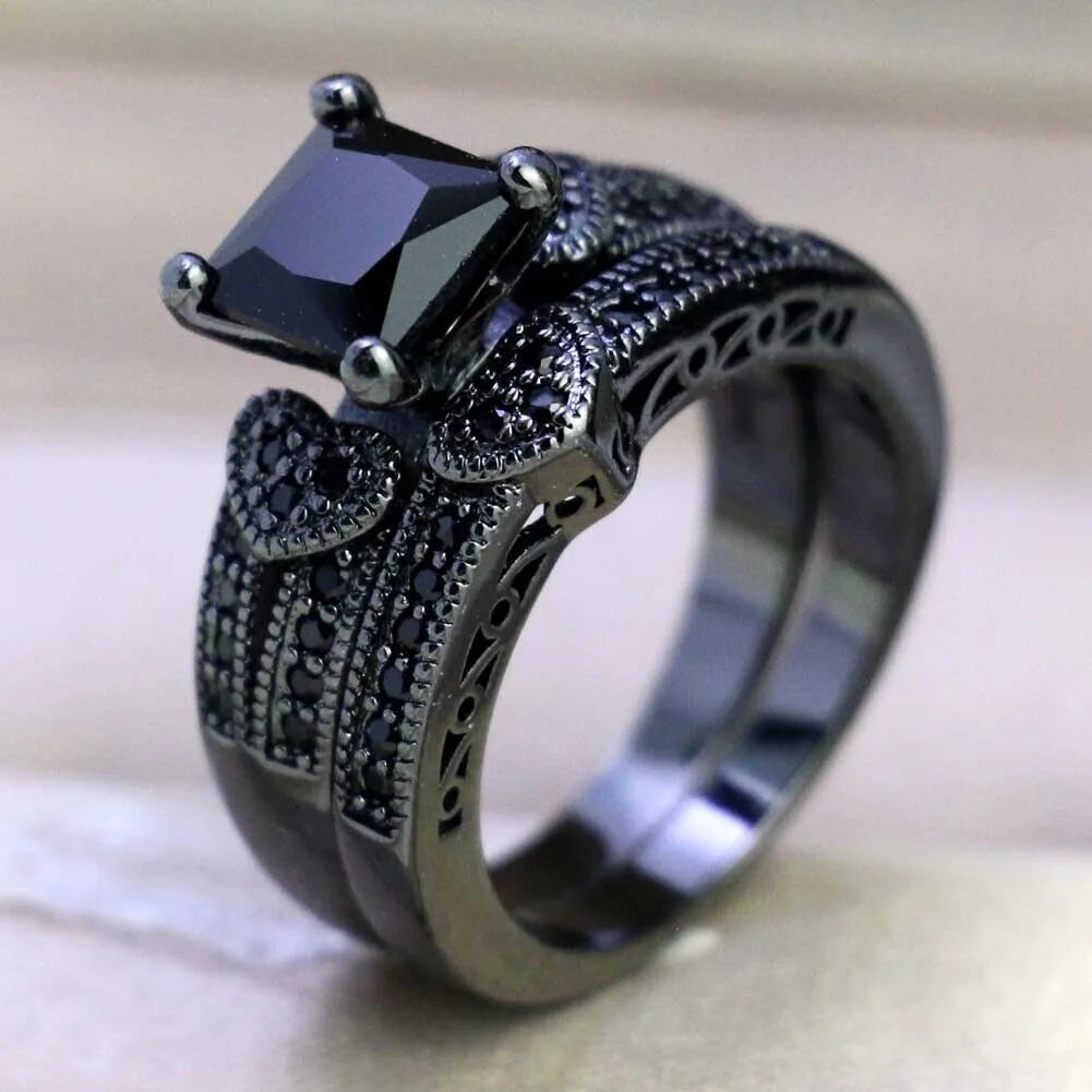 Trendy Couple Rings Women Black Heart Crystal CZ Rings Set Men's Two Rows Black CZ Stone Stainless Steel Ring Wedding Jewelry