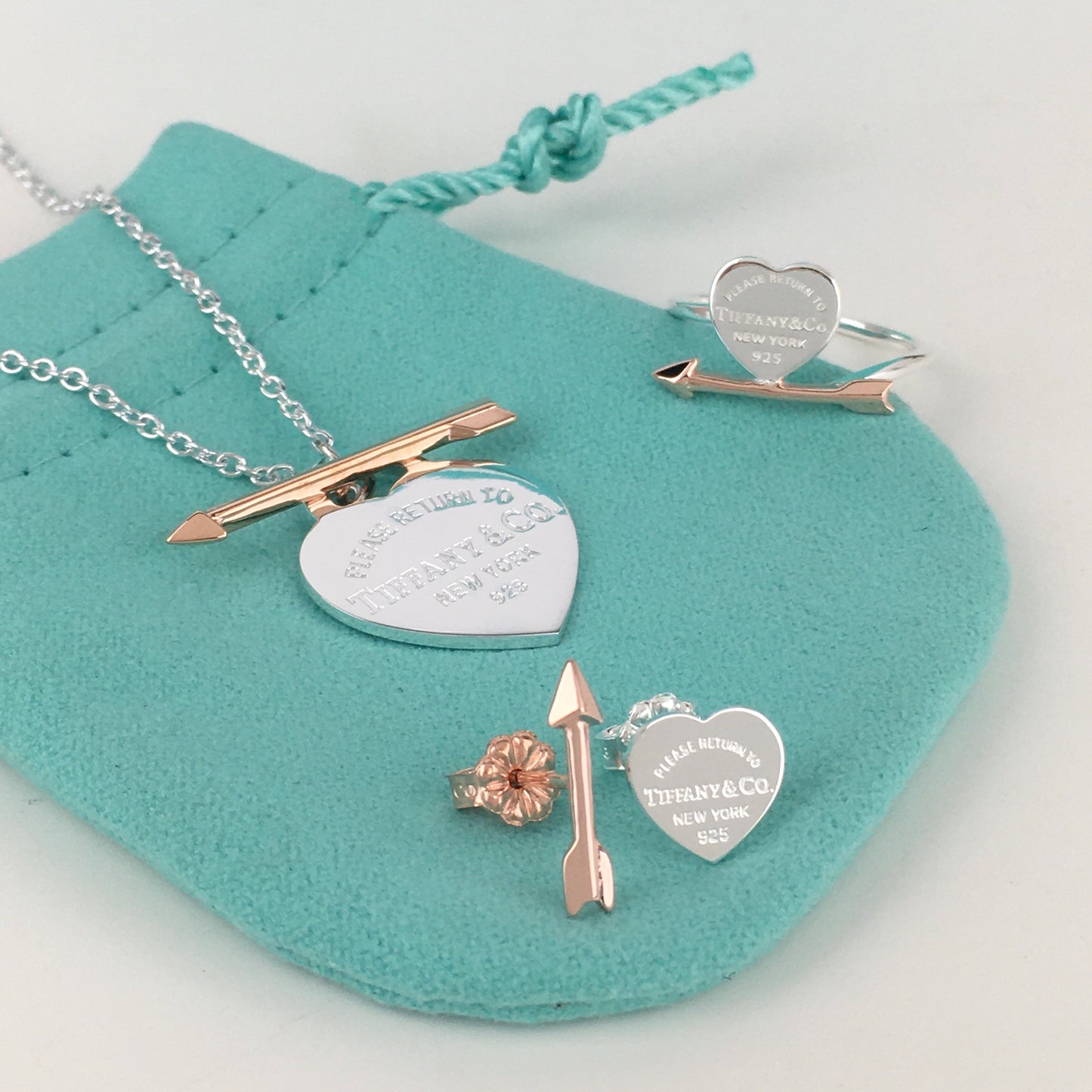 Set of Tiffany & Co Return to Tiffany Small silver Heart  Stud Earrings Silver Necklace  Bracelets