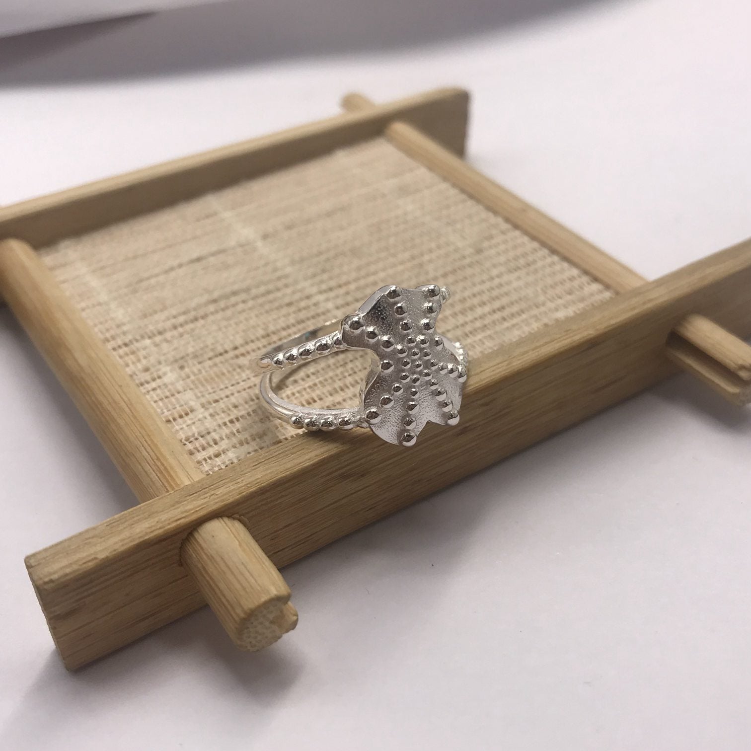 Large silver Ring with bear motif  Grain