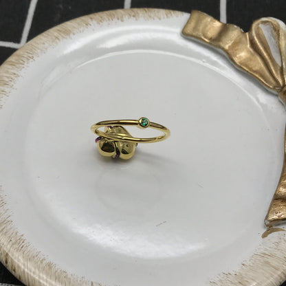 Medium  gold-plated silver heart Ring with gemstones