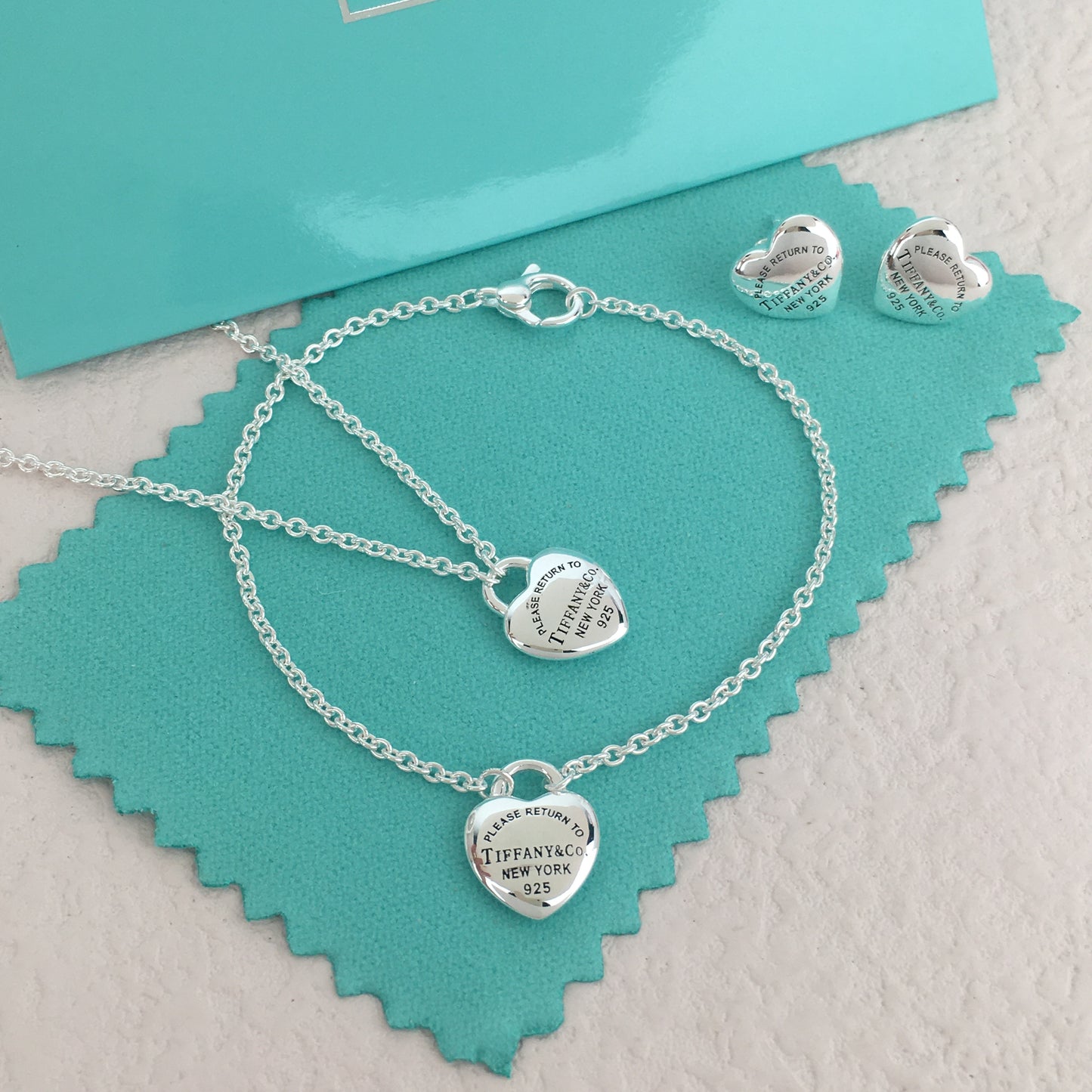Set of Tiffany & Co. Return to Tiffany Small Heart  Stud Earrings Silver Necklace earring bracalet