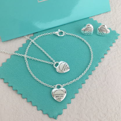 Set of Tiffany & Co. Return to Tiffany Small Heart  Stud Earrings Silver Necklace earring bracalet