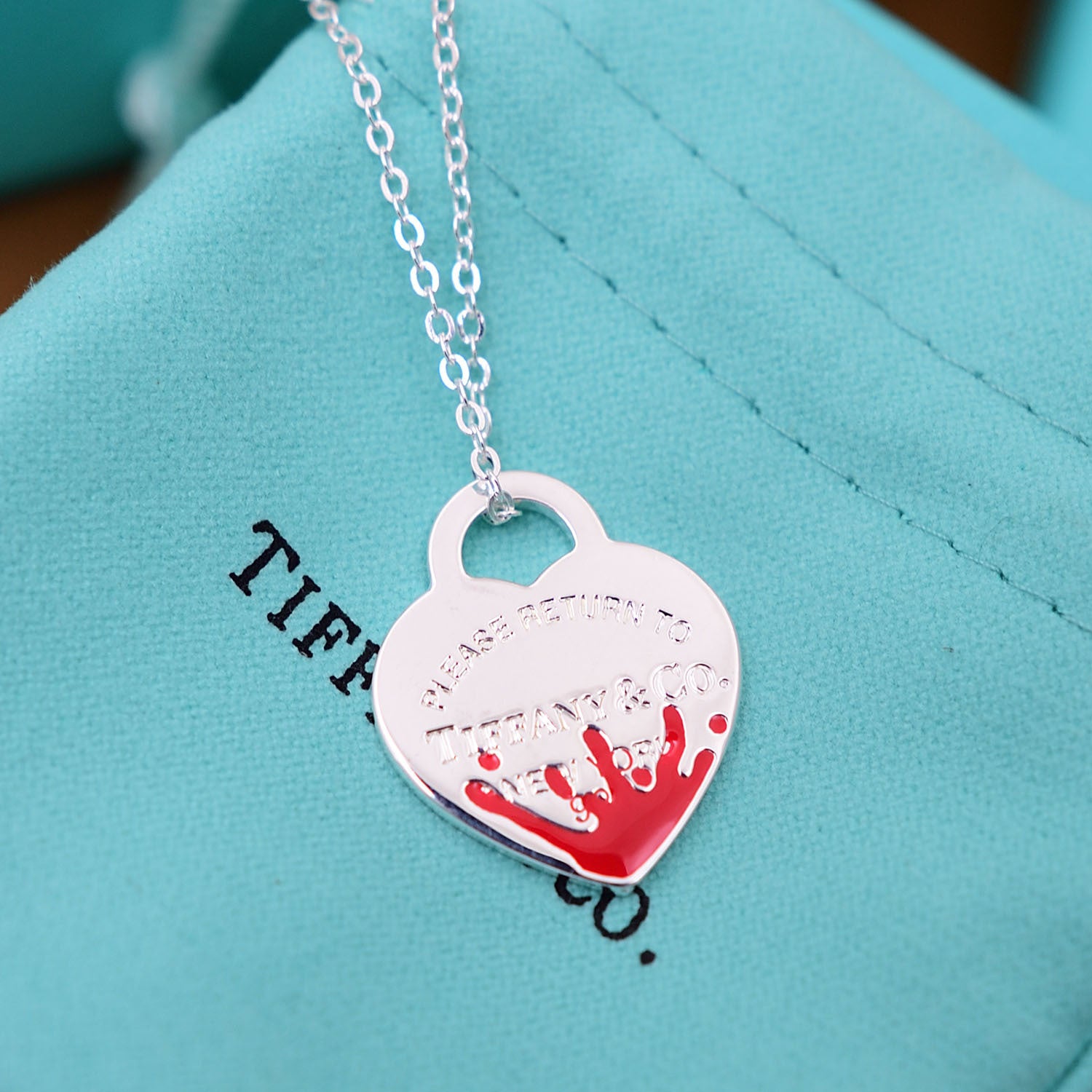 Tiffany & Co Return To Tiffany Sterling Silver Enamel silver Red Color Heart Charm