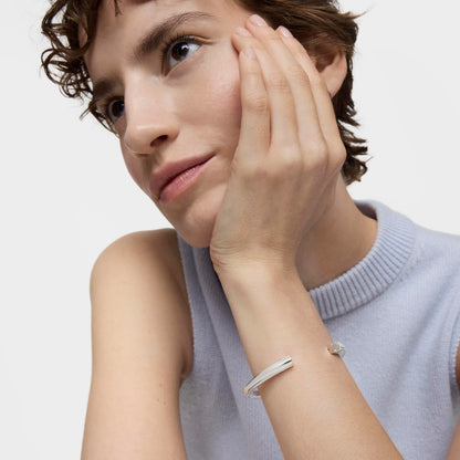 Silver Bangle with bear motif 1950 |