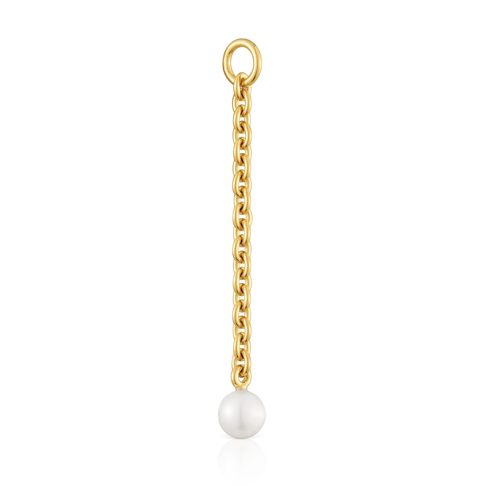 Hold Oval Pendant with 18kt gold plating over silver and cultivated pearl |