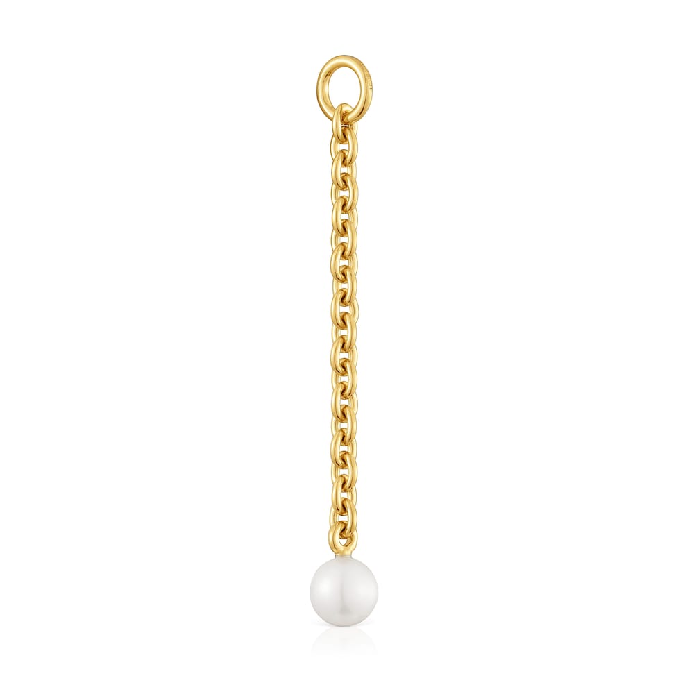 Hold Oval Pendant with 18kt gold plating over silver and cultivated pearl |