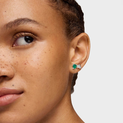 Climber earrings with silver bear, mother of pearl and chalcedony Color Pills |