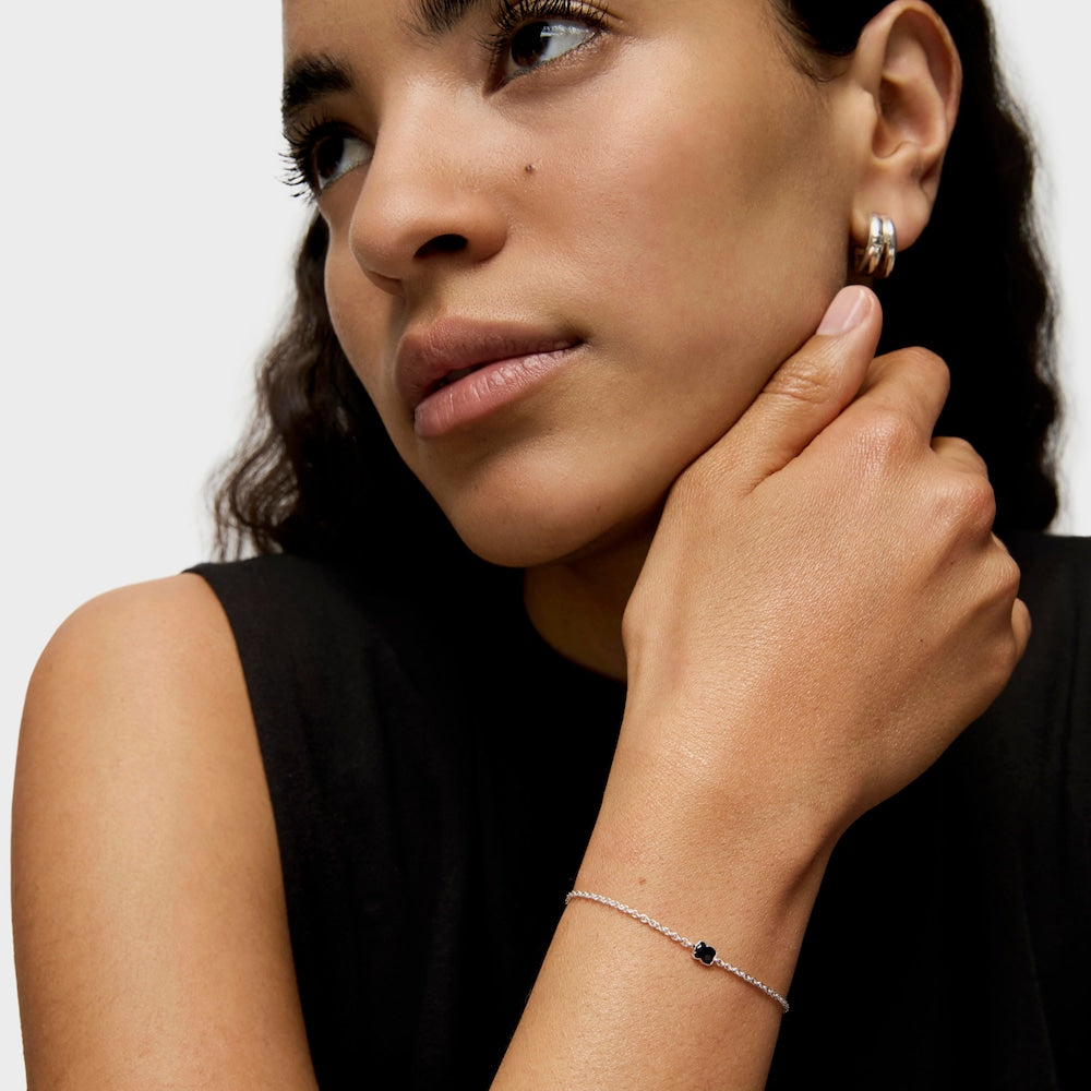 Mini Onix Bracelet in Silver with Onyx 0,4cm