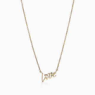 Paloma's Graffiti love pendant in  rose gold, small.
